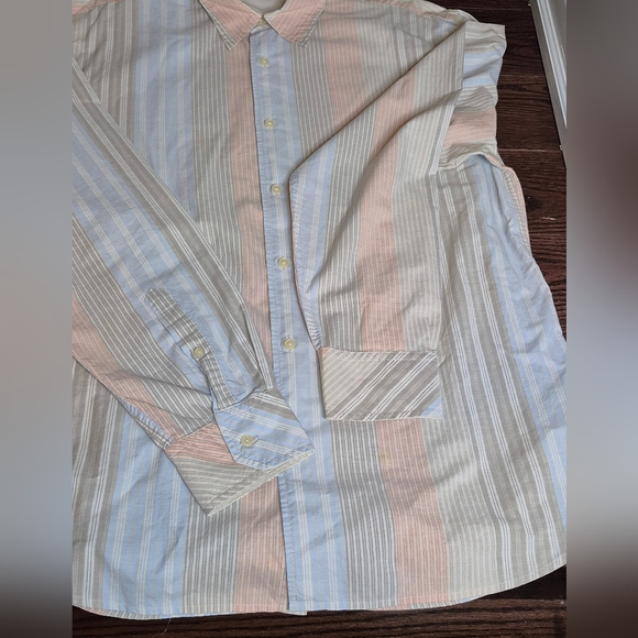 Men's Long Sleeved Shirt - Picture 9 of 9